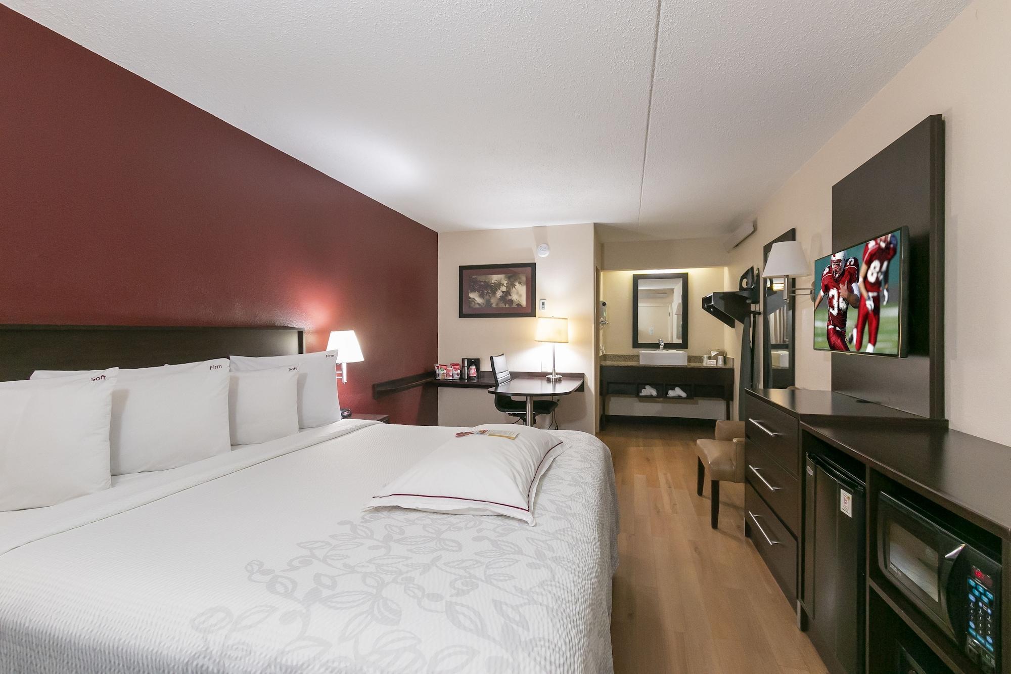 Red Roof Inn Plus+ Philadelphia Airport Essington Εξωτερικό φωτογραφία