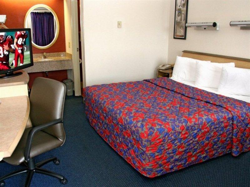 Red Roof Inn Plus+ Philadelphia Airport Essington Δωμάτιο φωτογραφία